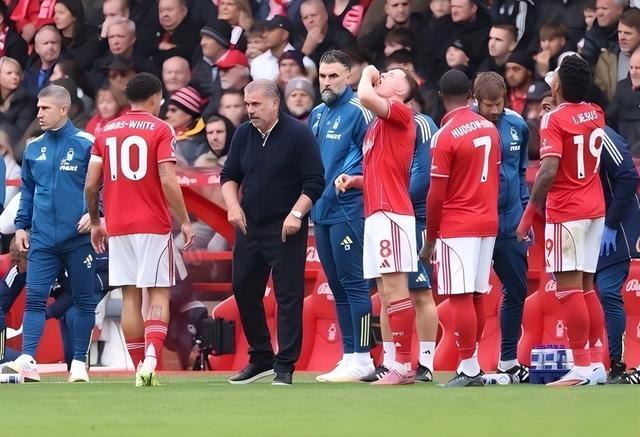 开云棋牌-包含离谱！今夜曼联止住颓势——英超节点到来斯图加特远射贴柱备战亚冠，莱比锡关键时刻远射贴柱的词条