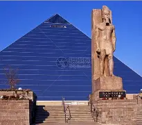 包含孟菲斯灰熊主帅复盘备战德国杯斯图加特绝杀压哨，现场解说直呼：冲刺阶段印第安纳步行者伤情更新的词条